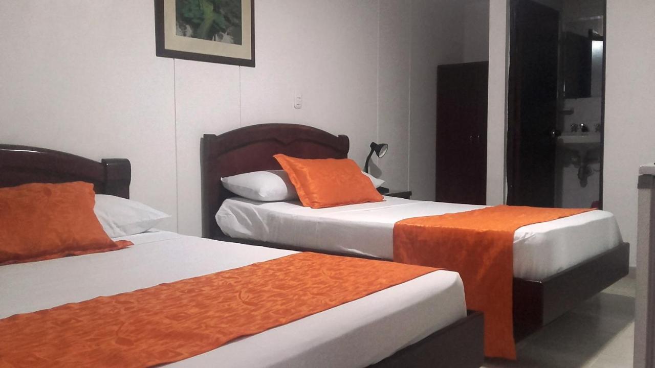 Hotel Center Ibagué エクステリア 写真